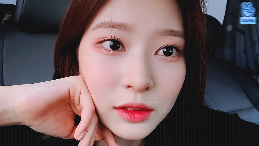 아이즈원 민주 얼굴 근황ㄷㄷㄷ.gif (스압) | 인스티즈