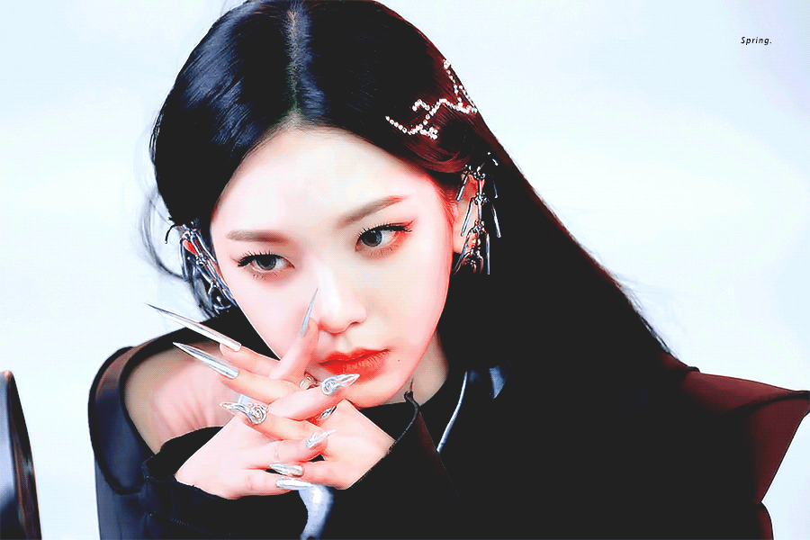 글쓴이 기준 아이돌 얼굴형 끝판왕 레벨... | 인스티즈