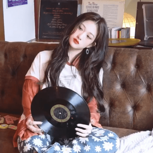 프로미스나인 이서연, 이나경, 백지헌 컴백 티저 움짤버전 | 인스티즈