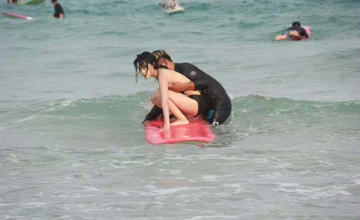 중국 해수욕장 노출 사고 | 인스티즈