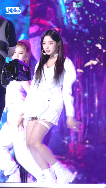 은근히 이쁜 에스파 지젤.gif | 인스티즈