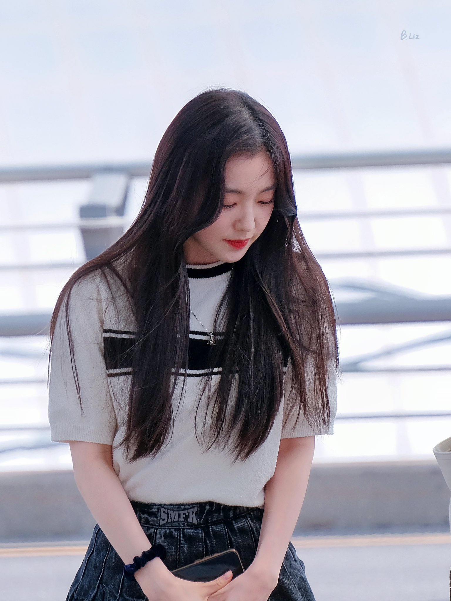 최근 공항 출국하는 아이린.jpgif | 인스티즈