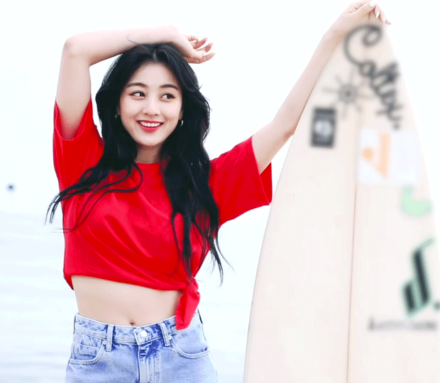 해변에서 화보 찍는 트와이스 지효 | 인스티즈