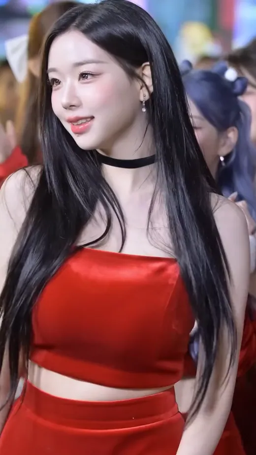 산타걸 트리플에스 김채연 .webp | 인스티즈