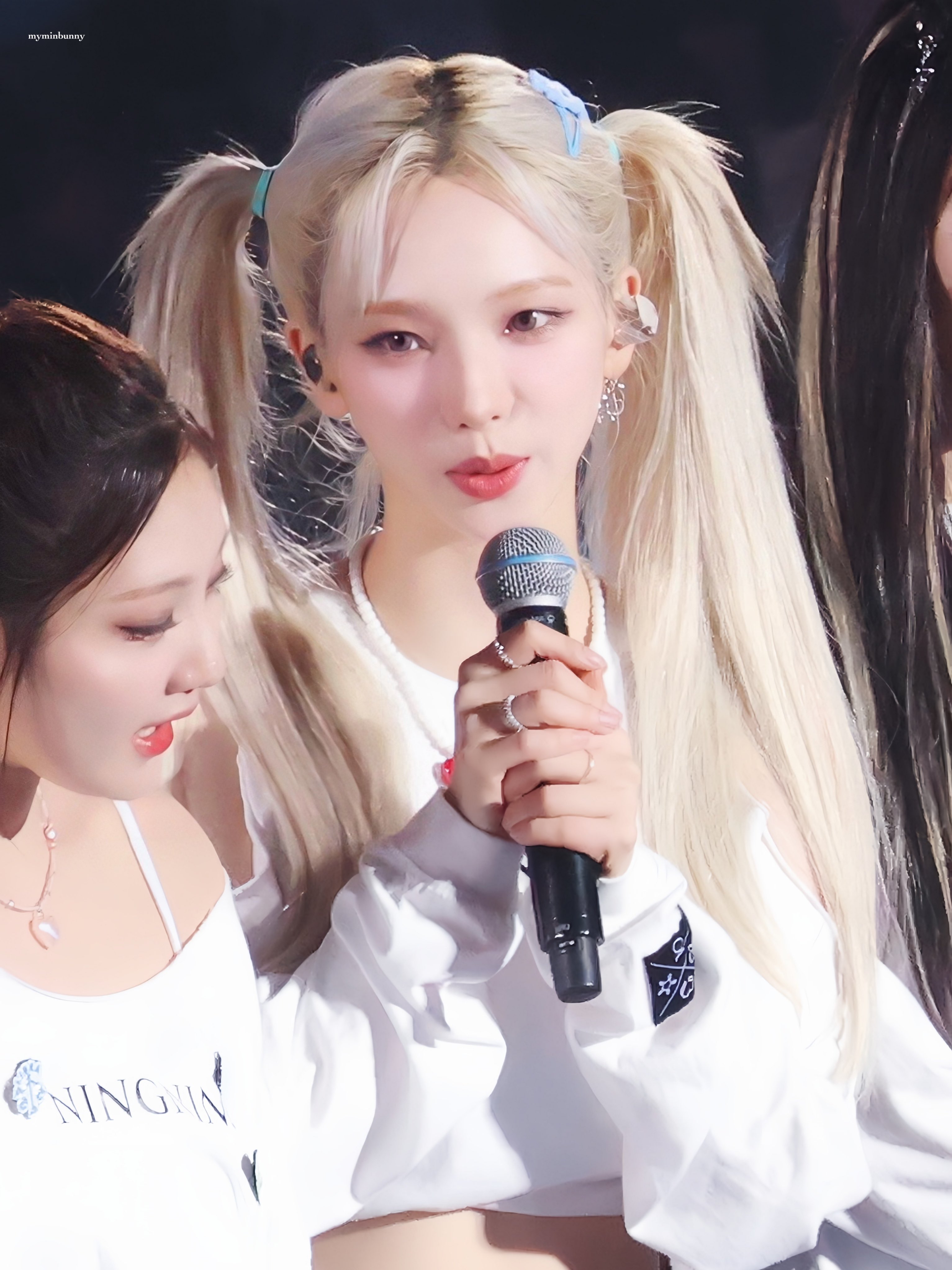 (스압)AI처럼 이쁜 최근 카리나.jpgif | 인스티즈