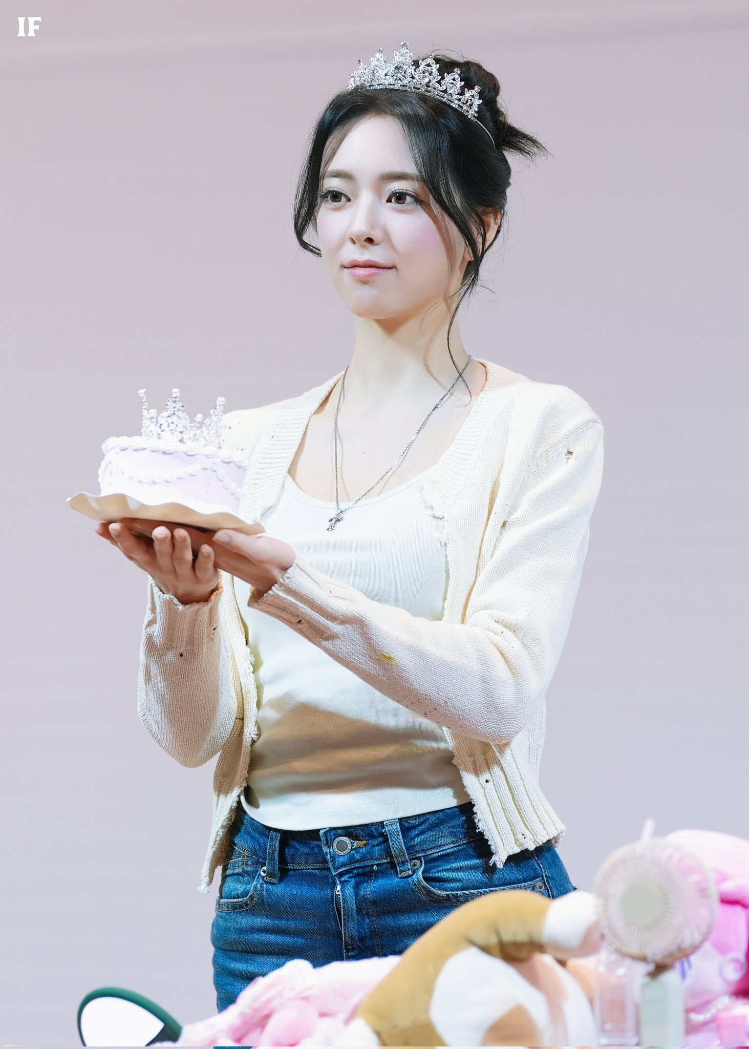 (스압)여자여자한 ITZY 유나.jpgif | 인스티즈