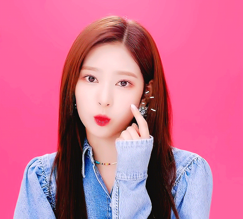 보스 아이즈원 민주.gif (스압,움짤 多) | 인스티즈
