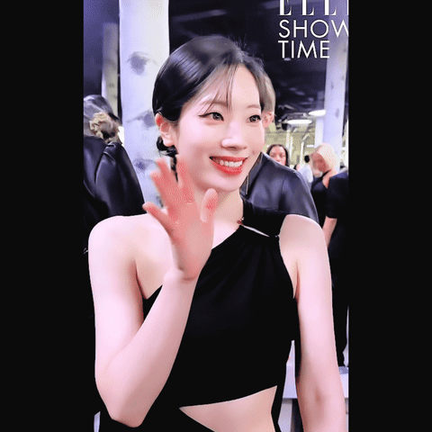 마이클 코어스 패션쇼에 참석한 다현 | 인스티즈