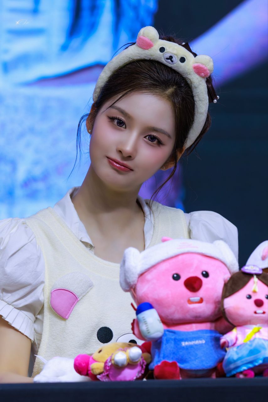 얼굴이 제법인 엔믹스 설윤 근황.jpg | 인스티즈