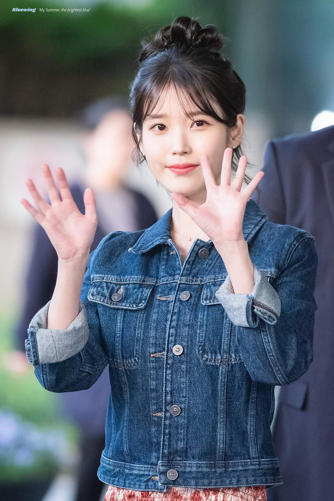 은근 청순한 청자켓 원피스 아이유.jpg | 인스티즈