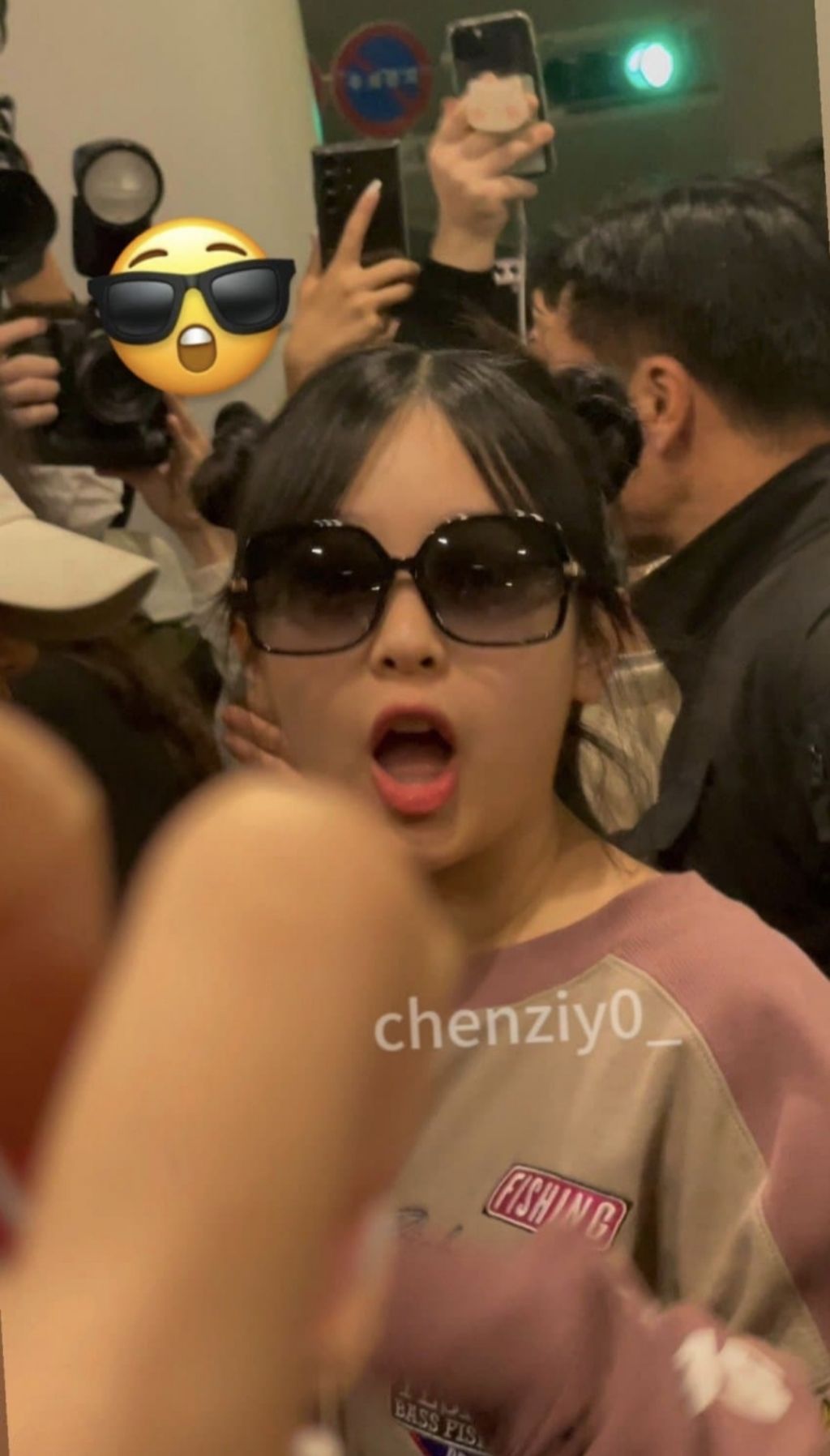 네일뉴진스 이미지