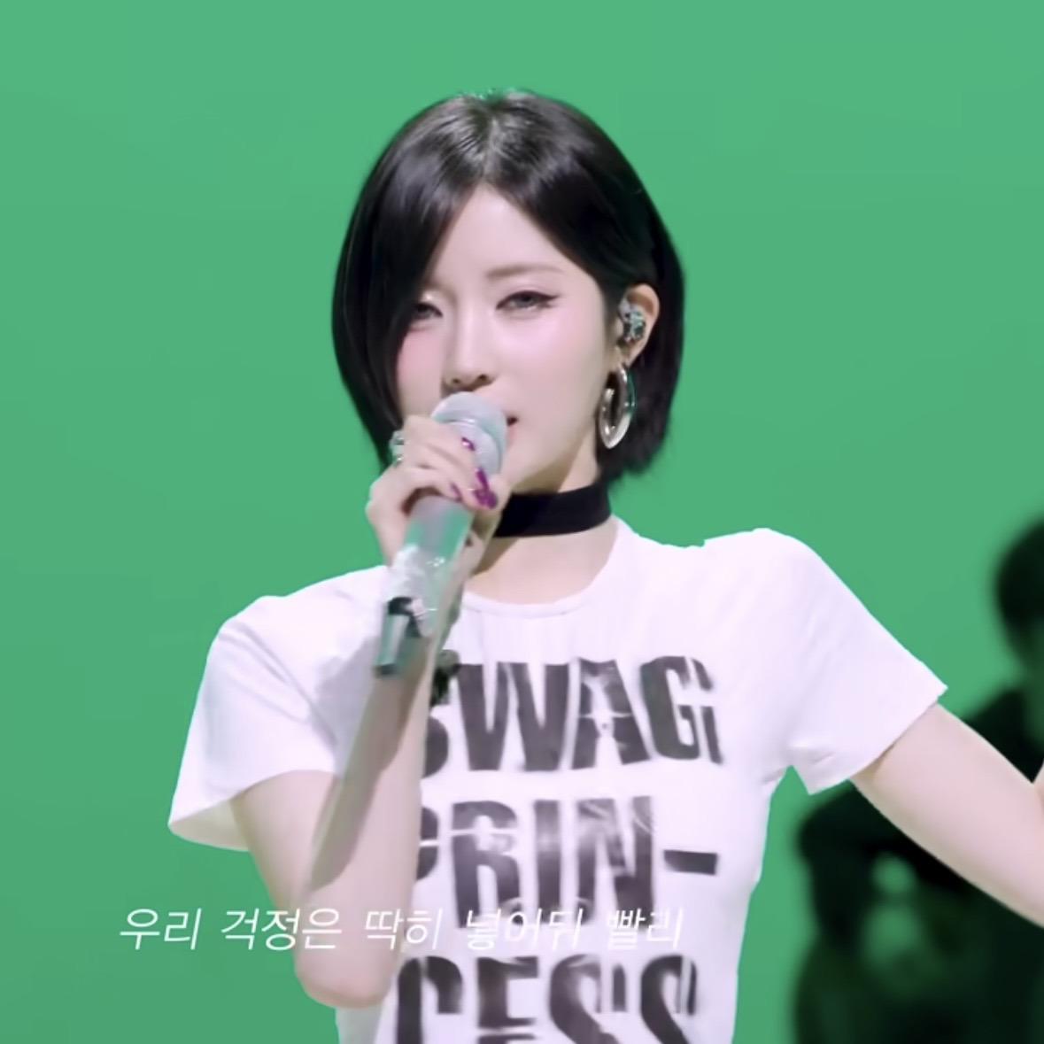 체인소맨 레제 느낌 많이 난다는 아이돌 .jpg | 인스티즈