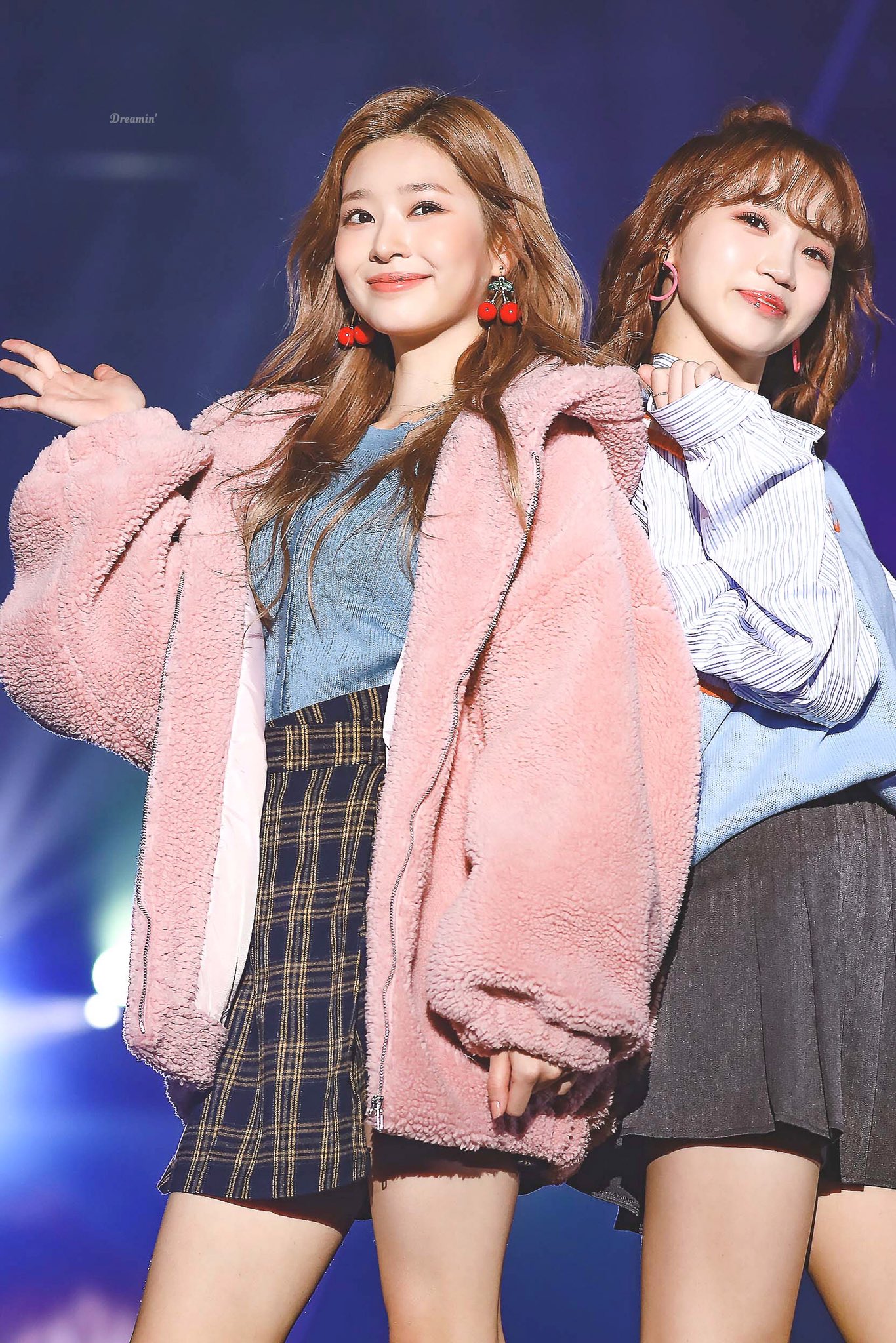 보스 아이즈원 민주.gif (스압,움짤 多) | 인스티즈