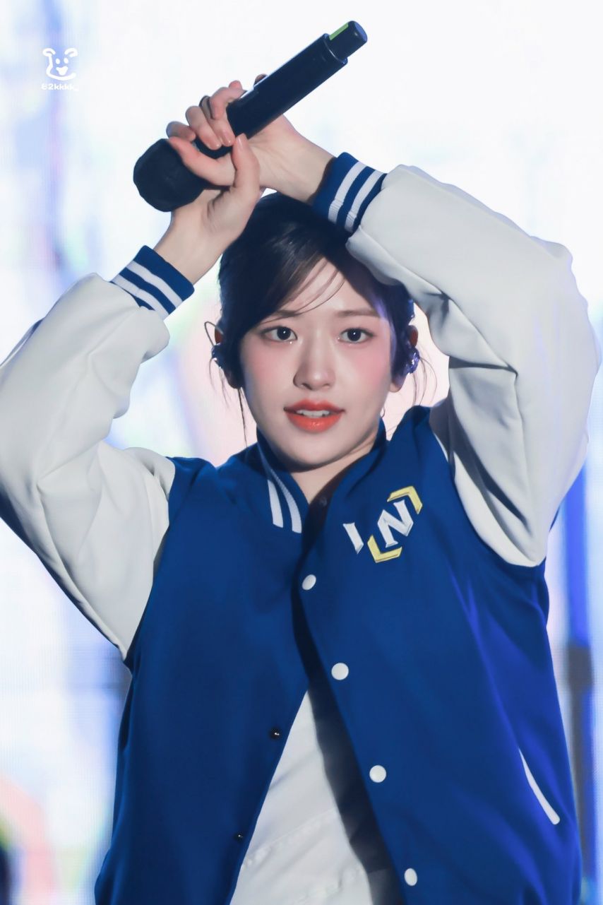 은근 이쁜데 설명할 방법이 없는 안유진 근황.jpg | 인스티즈