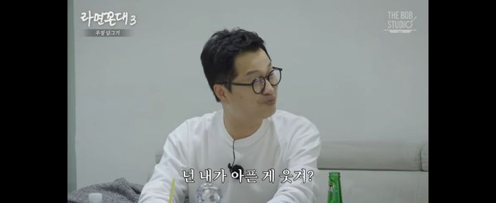 책쓴 저자가 자기책을 보지 못하는 이유 | 인스티즈