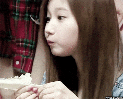 은근히 매니아층이 많다는 사나 사오후 시절.gif | 인스티즈