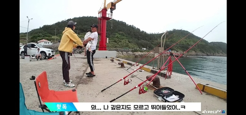 낚시하다 아이가 물에 빠졌단 소리를 들은 인터넷 방송인.JPG | 인스티즈