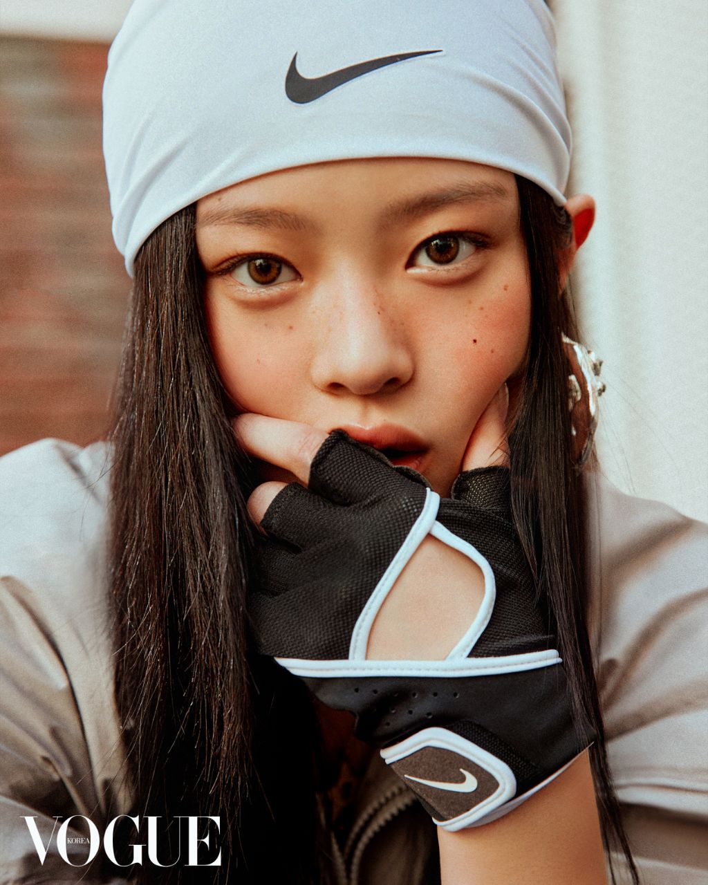 뉴진스 X 나이키 보그 디지털 커버 화보 | 인스티즈