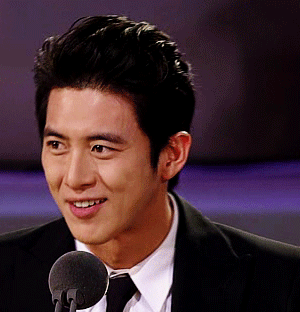 매일 잘생겼다는 말을 듣는다는 47살 배우 | 인스티즈