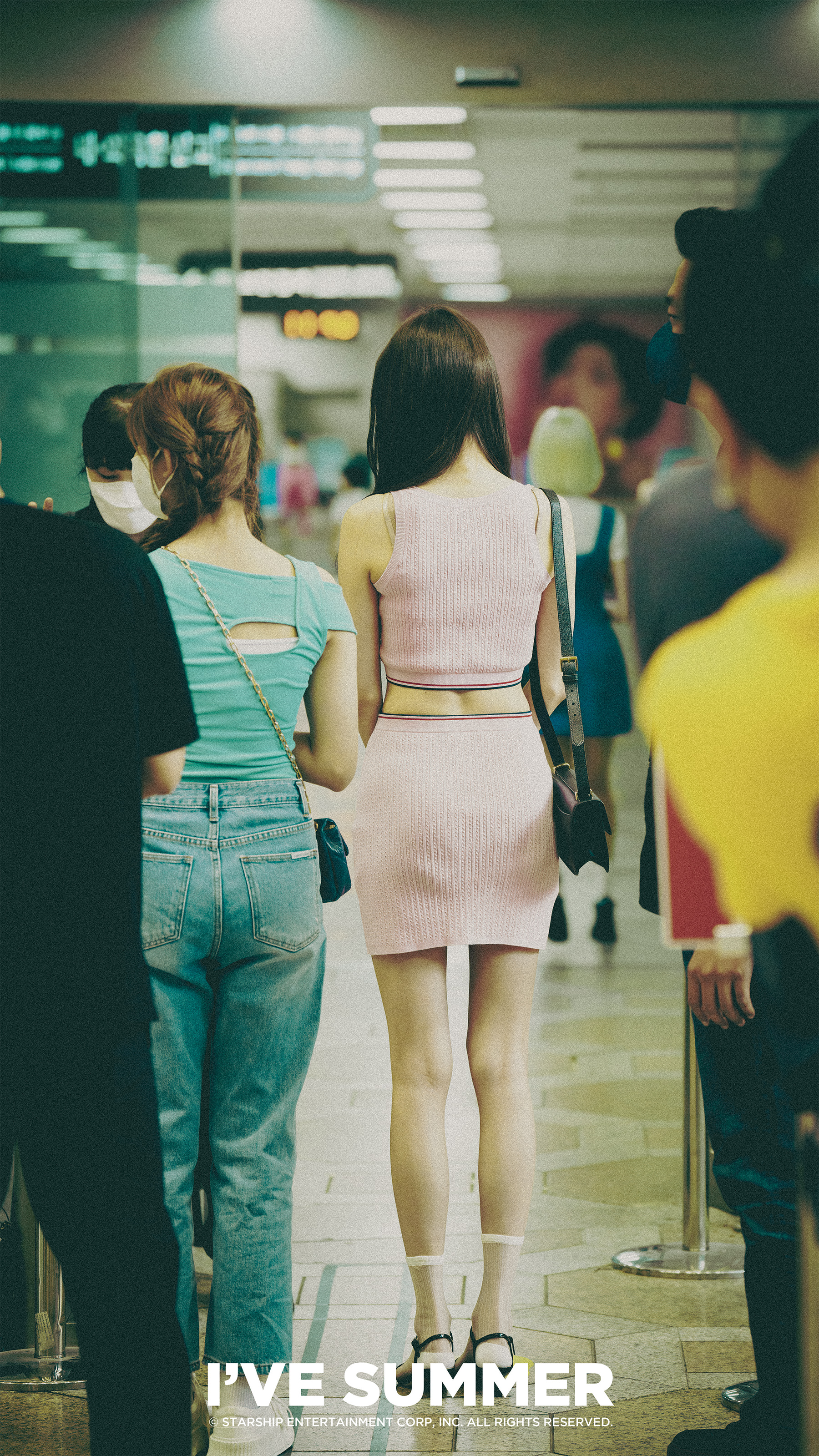 봐도 봐도 늘 새로운 아이브 장원영 다리길이.gif | 인스티즈