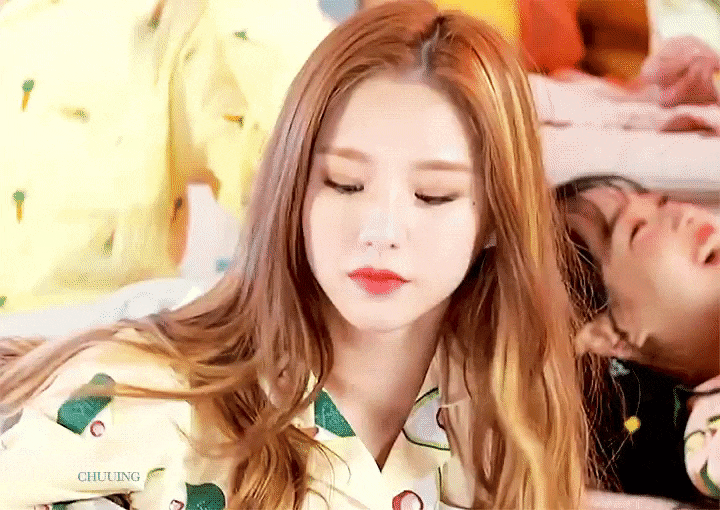 알만한 사람들은 예쁘다는거 다 알아서 아직도 모르는 님들도 예쁜거 알면 좋겠는 분 | 인스티즈