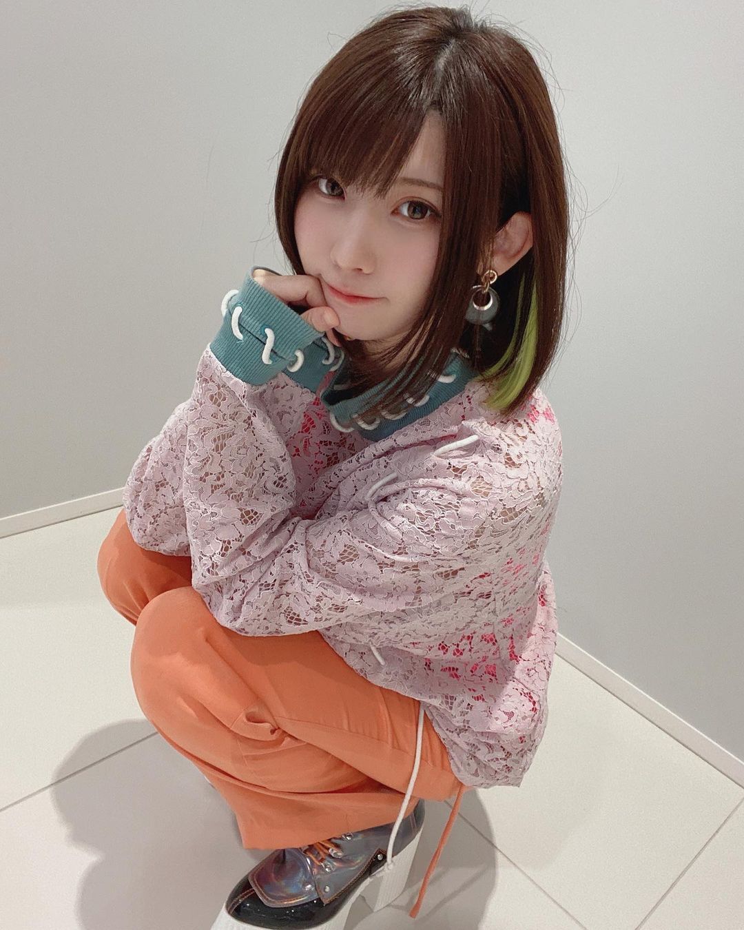 섬국 유명 코스플레이어 겸 모델.JPG | 인스티즈