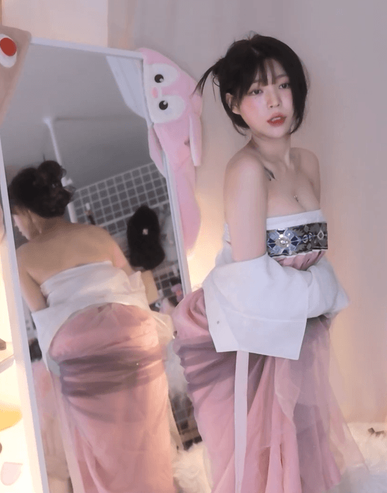 설날에는 역시 한복.GIF | 인스티즈