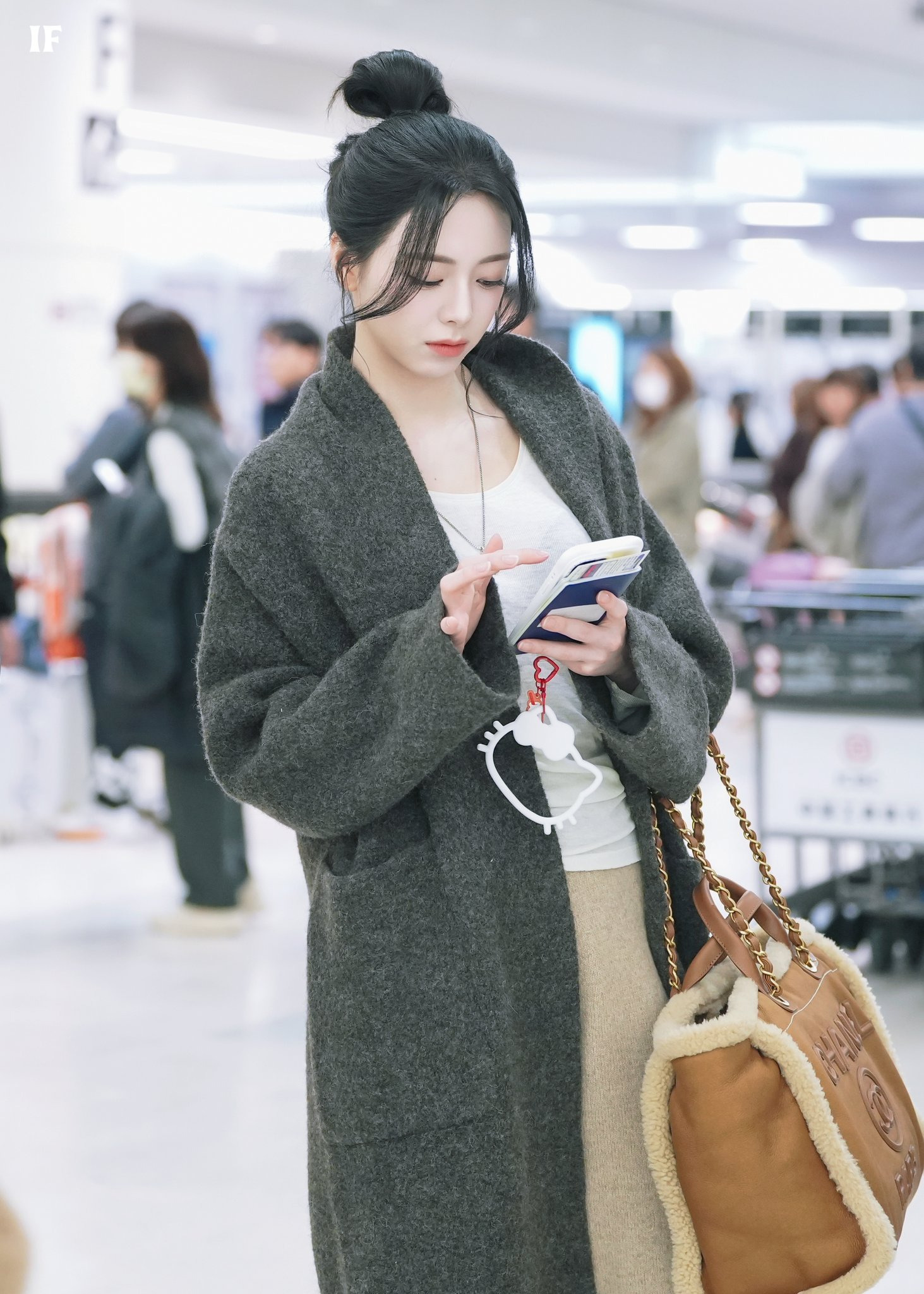 (스압)여자여자한 ITZY 유나.jpgif | 인스티즈