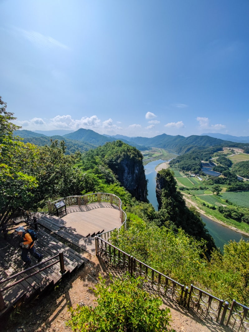 인생샷 찍기 좋다는 국내 배경이 예쁜 여행지들.JPG | 인스티즈