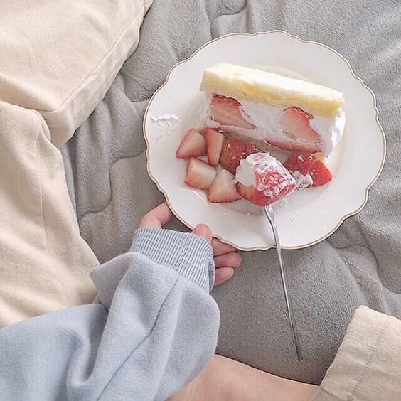 인스타용 침대 위 음식......jpg | 인스티즈