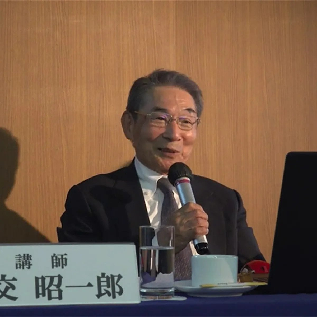 엔비디아의 파산 위기 그리고 회사를 살려낸 그래픽카드 | 인스티즈