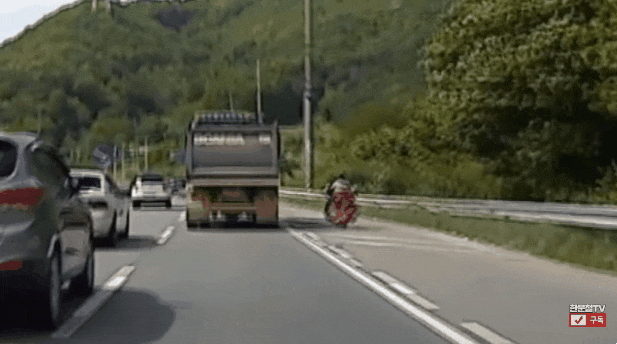 답이 없는 바이크 사고들.. | 인스티즈