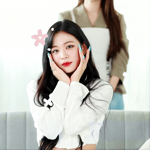 (스압)얼굴도 몸매도 이쁜 프로미스나인 이채영.jpgif | 인스티즈