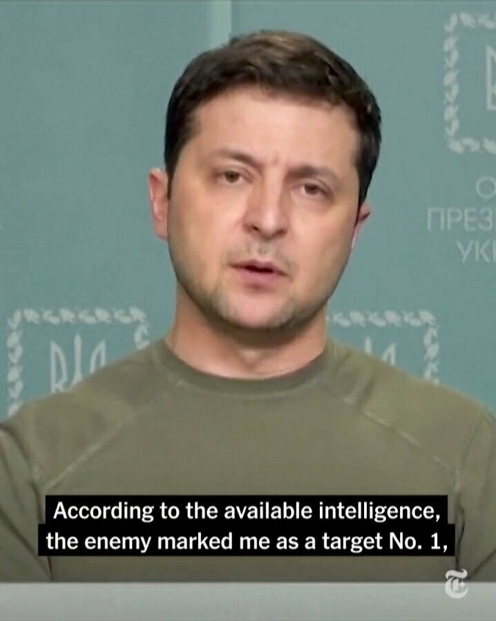 도망쳤다는 소문에 직접 답하는 우크라이나 대통령.jpg | 인스티즈