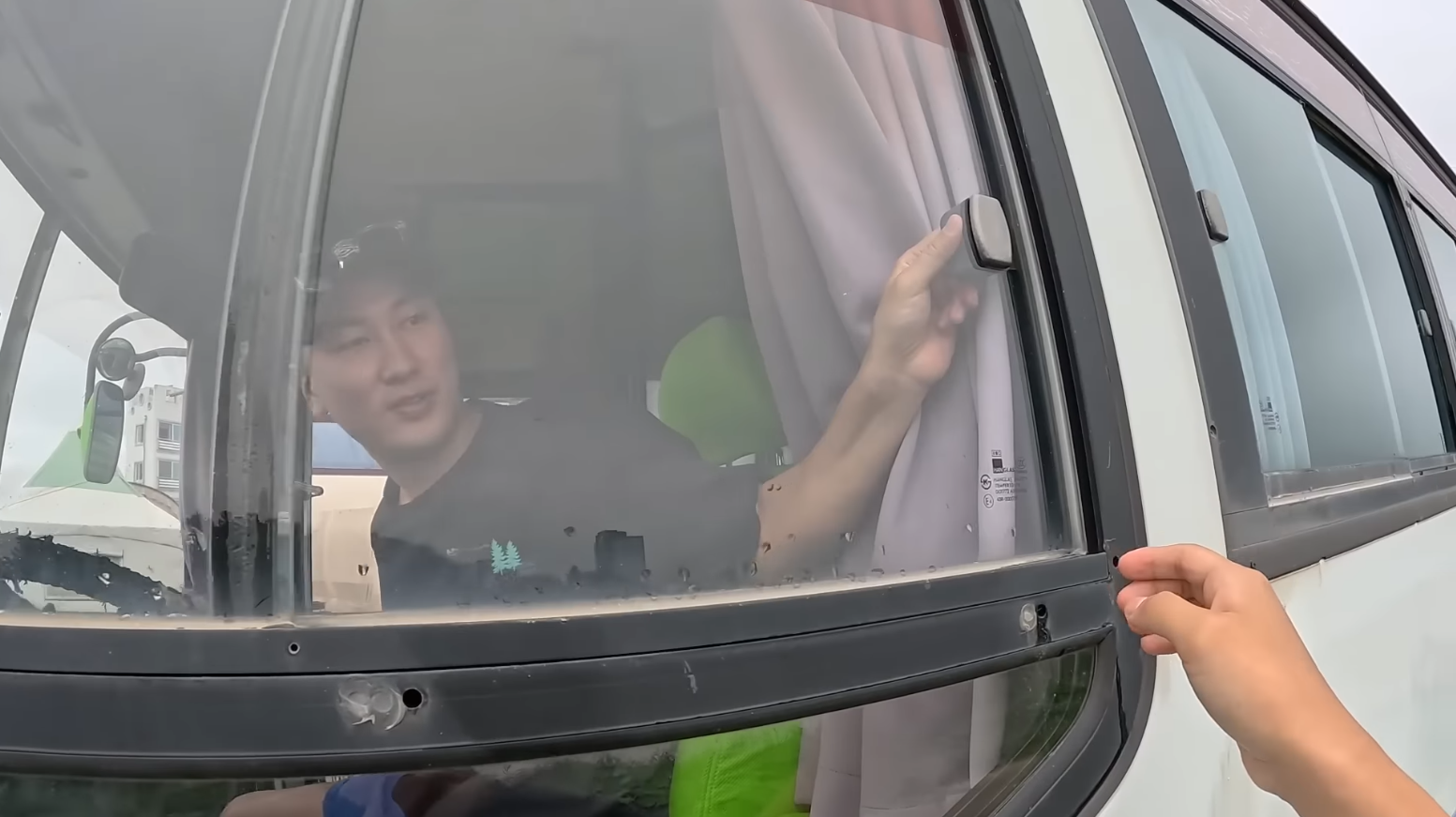 강릉에 있다는 중고시내버스 개조숙소 | 인스티즈