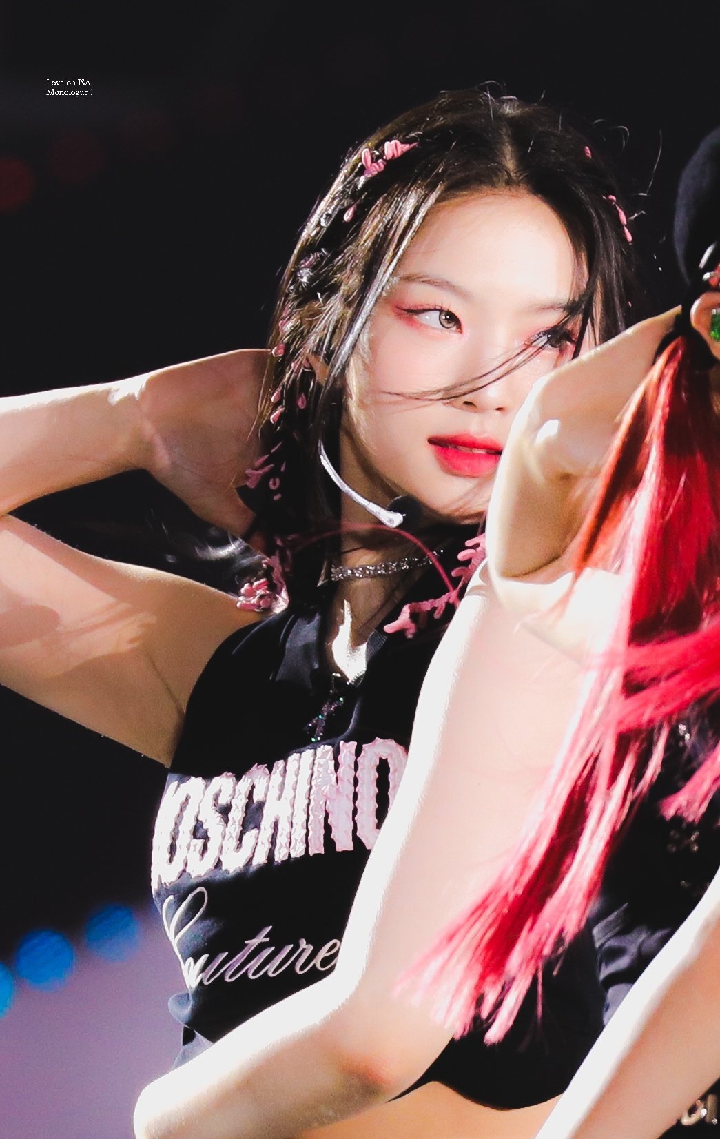 최근 스테이씨 아이사 스타일링 .jpg | 인스티즈