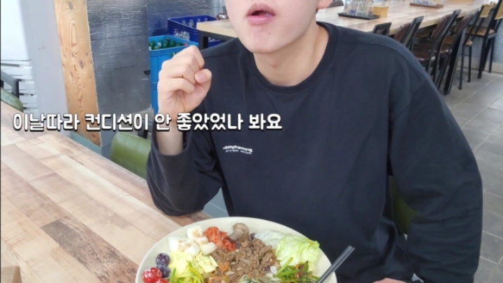 유튜버가 논란된 한식뷔페 찾아감 | 인스티즈