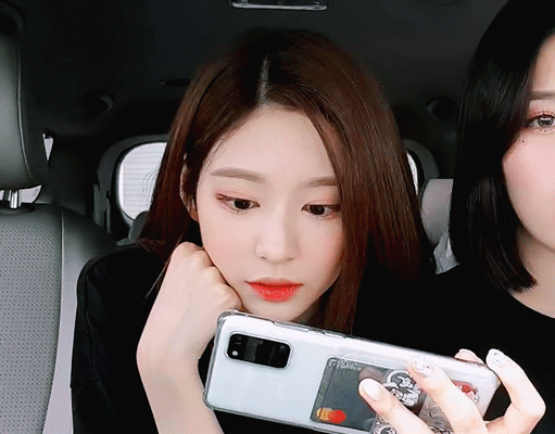 아이즈원 민주 얼굴 근황ㄷㄷㄷ.gif (스압) | 인스티즈