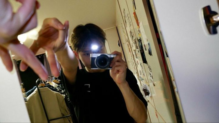 요즘 애들 사이에서 유행한다는 포즈... | 인스티즈