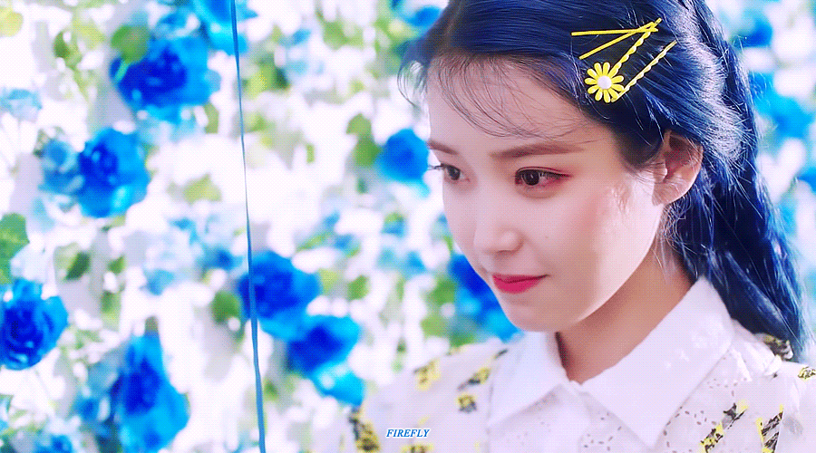 파랑머리 아이유.gif | 인스티즈