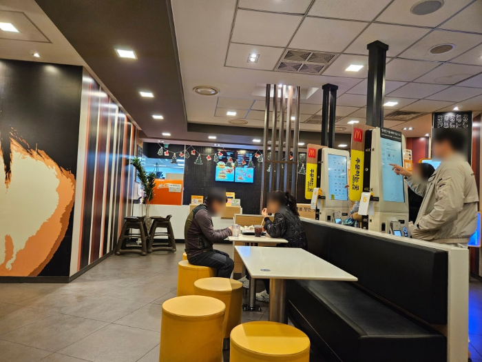 맥도날드 크리스마스 트러플 치즈 버거 ㅎㅜ기 | 인스티즈