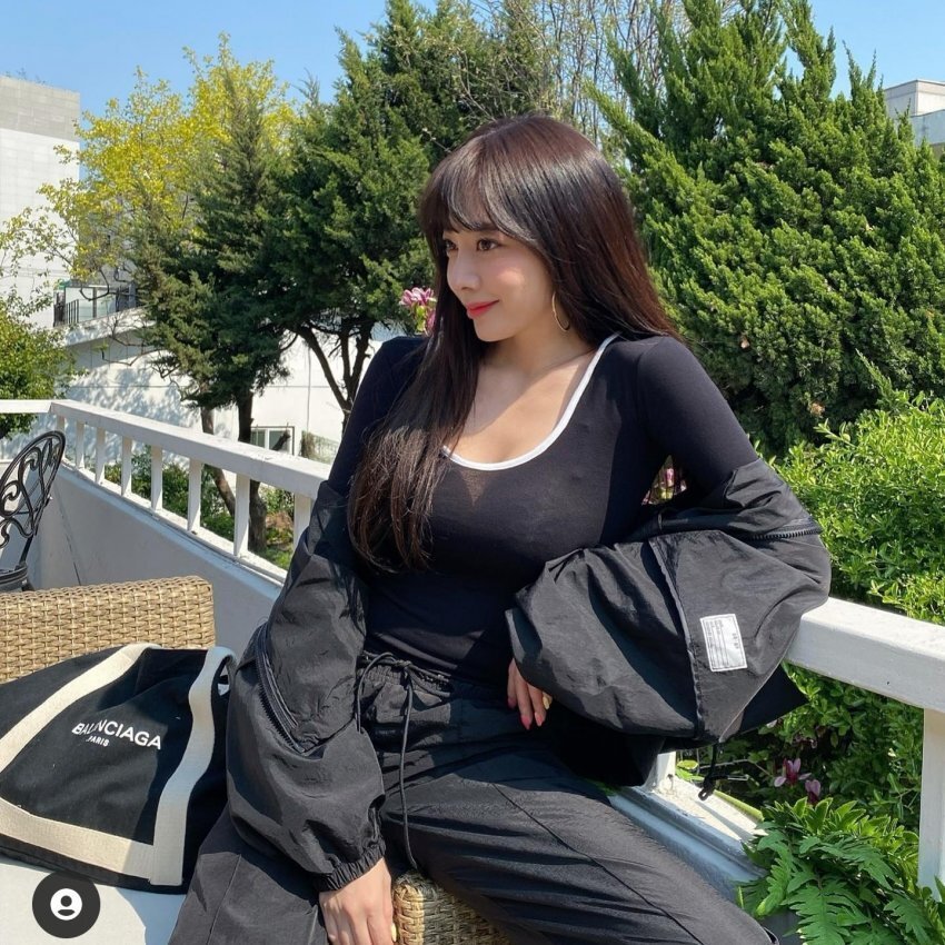 브레이브걸스에서 허당미를 담당하는 눈나 | 인스티즈