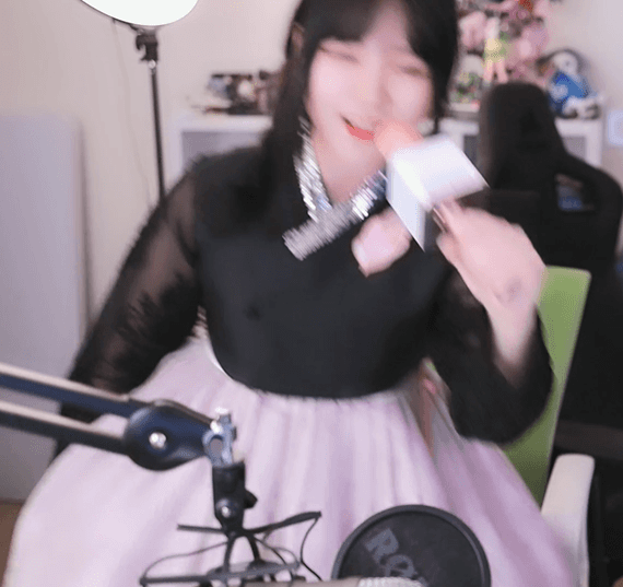 설날에 한복입은 소니쇼 gif | 인스티즈
