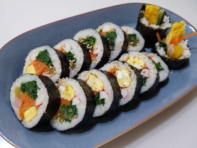 일본식 김밥 vs 한국식 김밥.jpg | 인스티즈