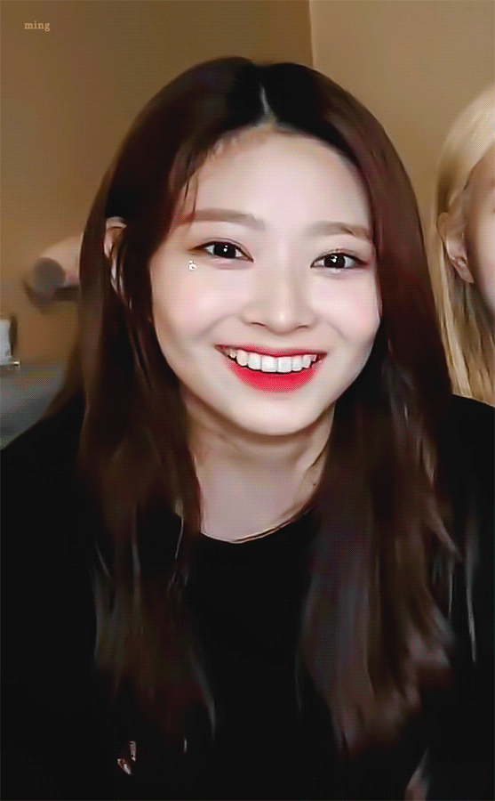 보스 아이즈원 민주.gif (스압,움짤 多) | 인스티즈