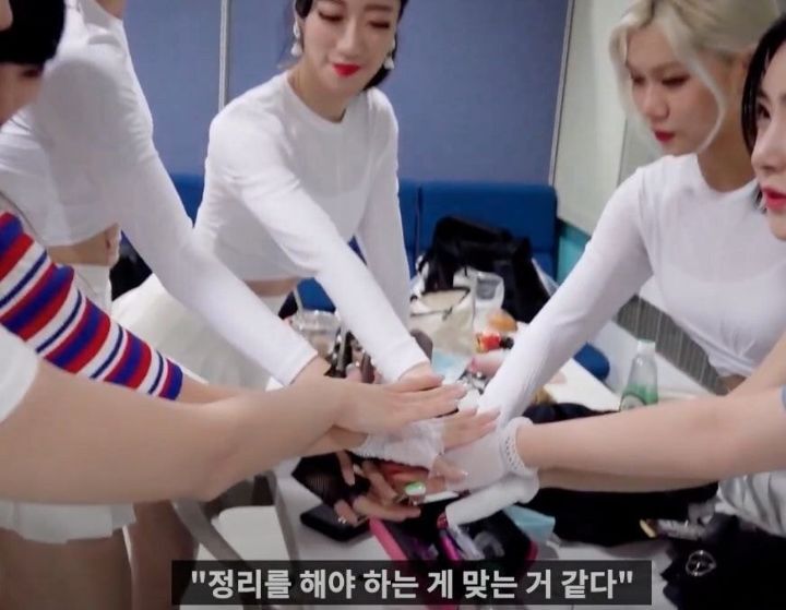 롤린 역주행 1주일전에 해체 논의했다는 브레이브걸스 | 인스티즈