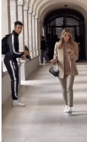 여자 손 잡는 법 | 인스티즈