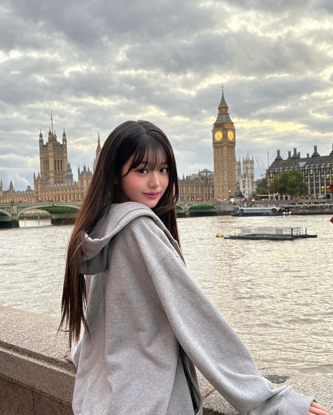 런던에서 데이트 하는 장원영 남자친구 시점 .jpg | 인스티즈