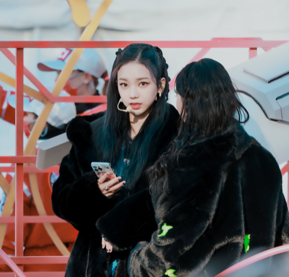 뉴욕에 간 카리나에겐 감동이 있다.gif | 인스티즈