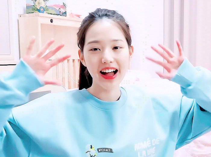 아직도 애기 같은 아이브 장원영.gif | 인스티즈